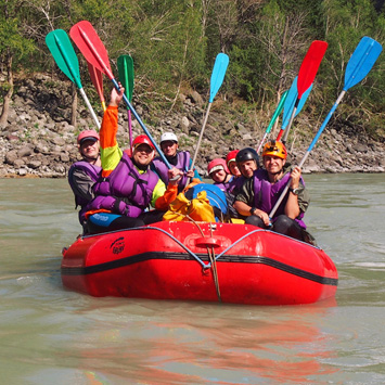 Rafting on the Katun river III-IV class